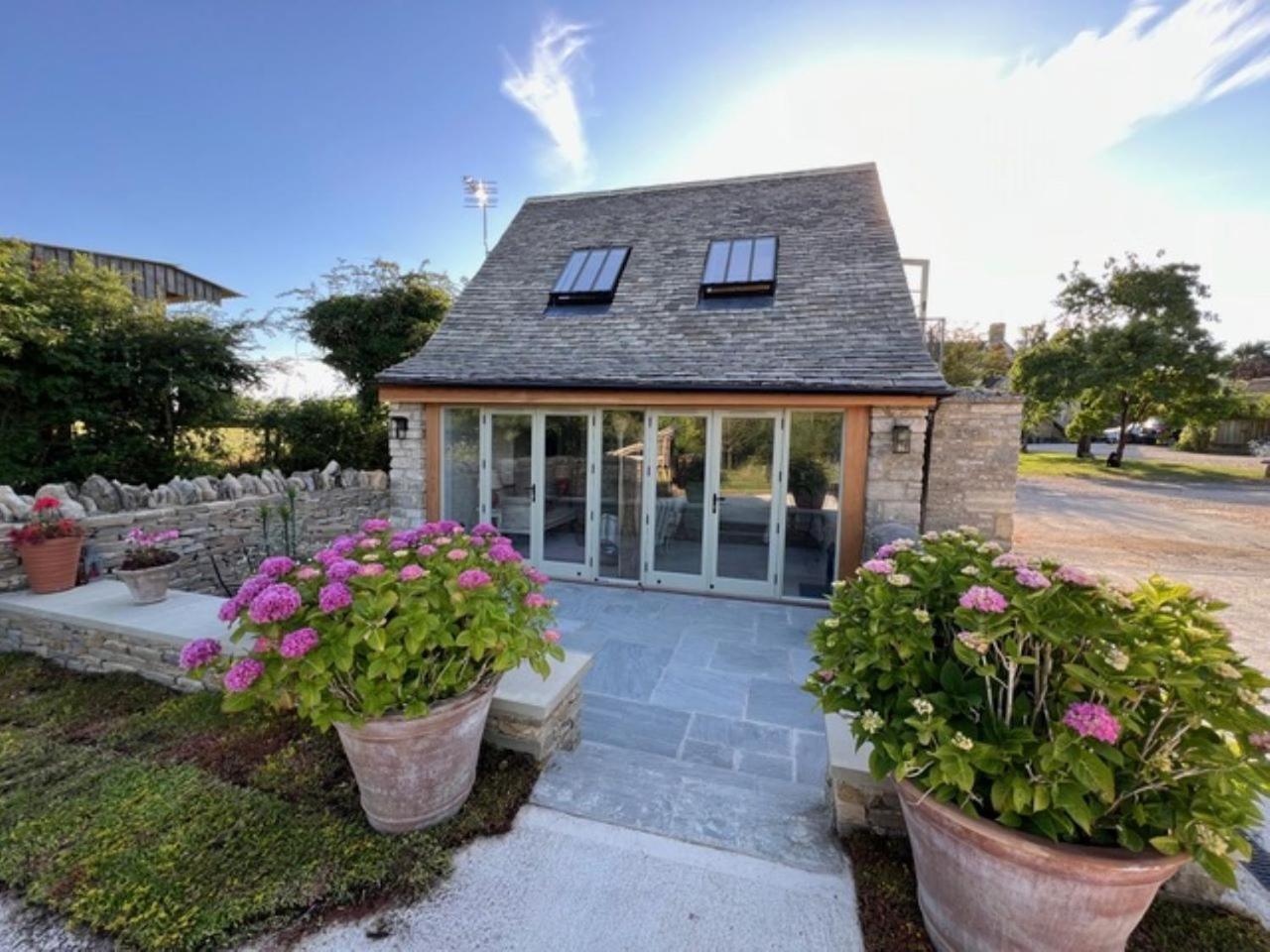 Willa Idyllic Secluded Hideaway With Countryside Views On The Edge Of The Cotswolds Hailey Zewnętrze zdjęcie