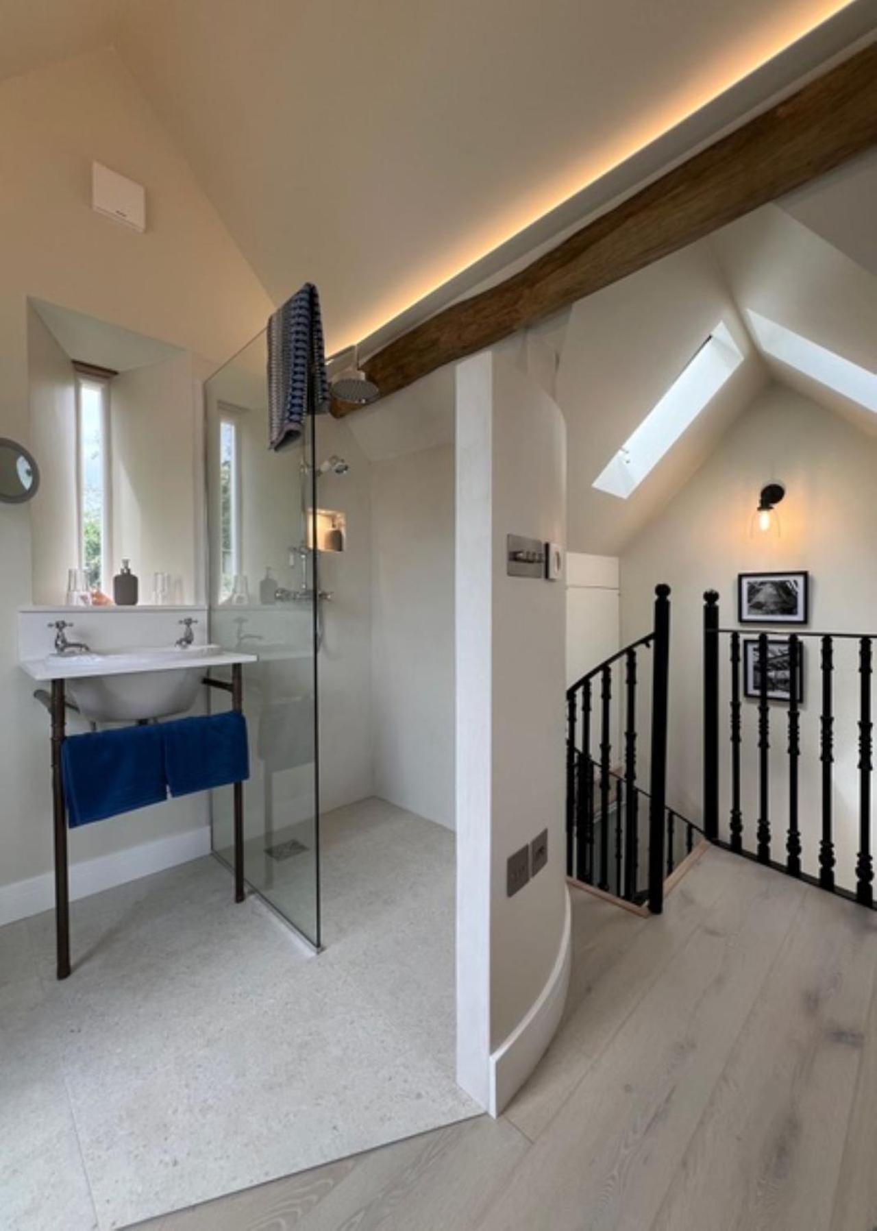 Willa Idyllic Secluded Hideaway With Countryside Views On The Edge Of The Cotswolds Hailey Zewnętrze zdjęcie