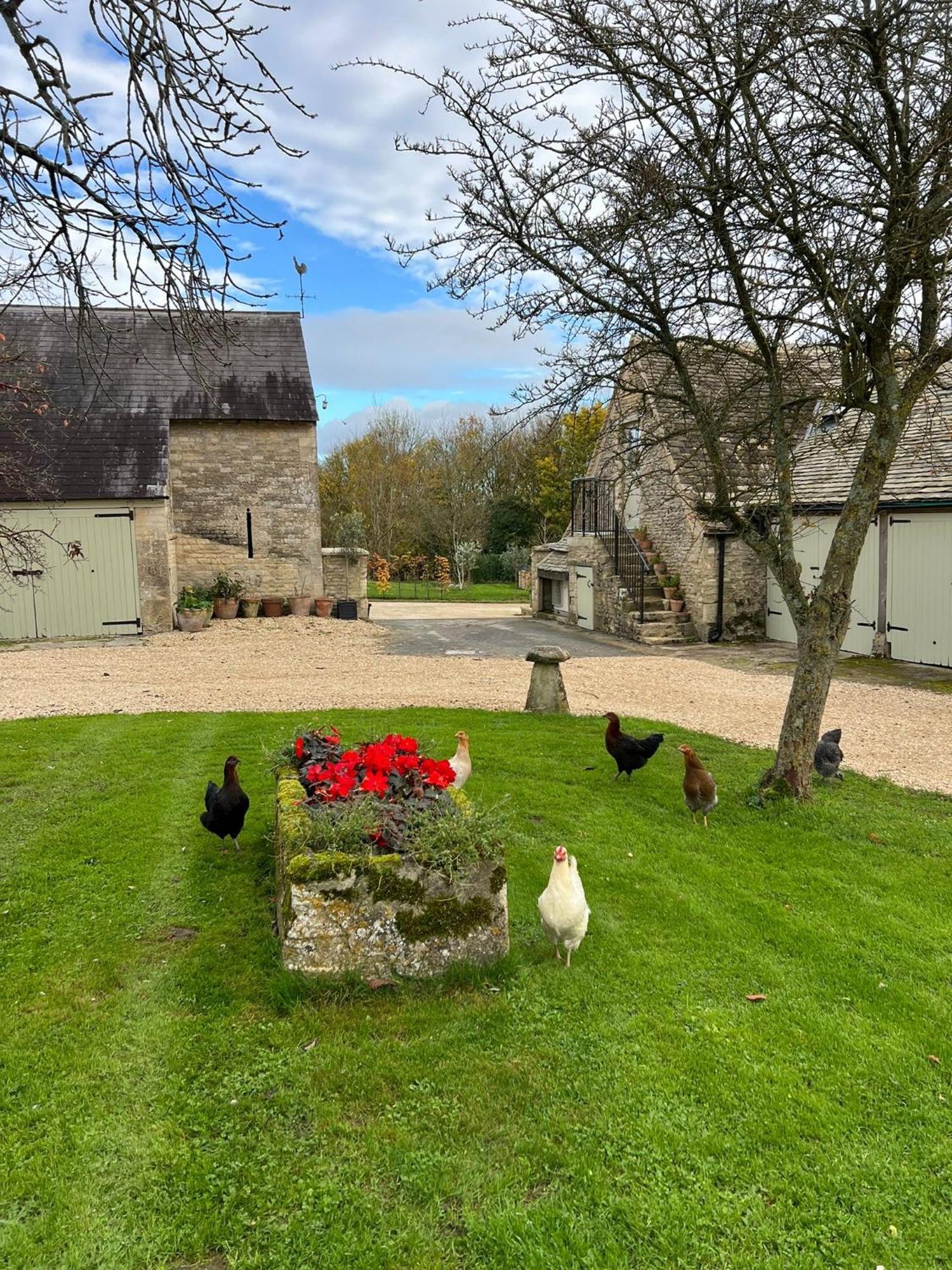 Willa Idyllic Secluded Hideaway With Countryside Views On The Edge Of The Cotswolds Hailey Zewnętrze zdjęcie